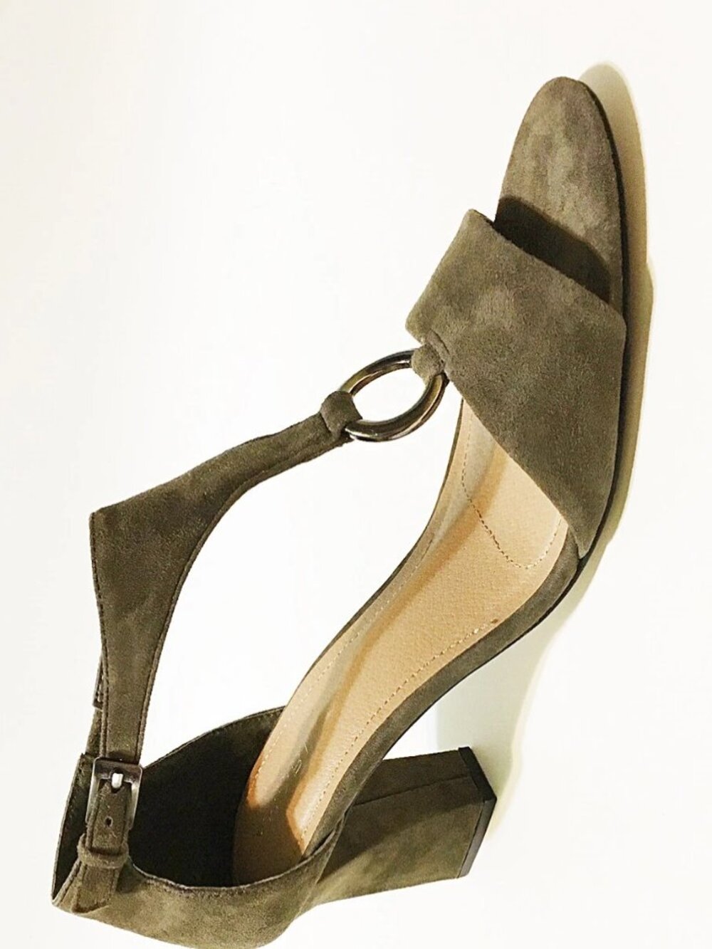 TAHARI - Norma Khaki T-Strap Heel Sandals O-Ring GENUINE SUEDE US–10M
